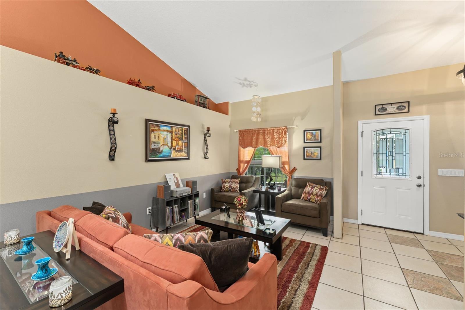 Image 5 of 49 For 2100 Wild Oak Court