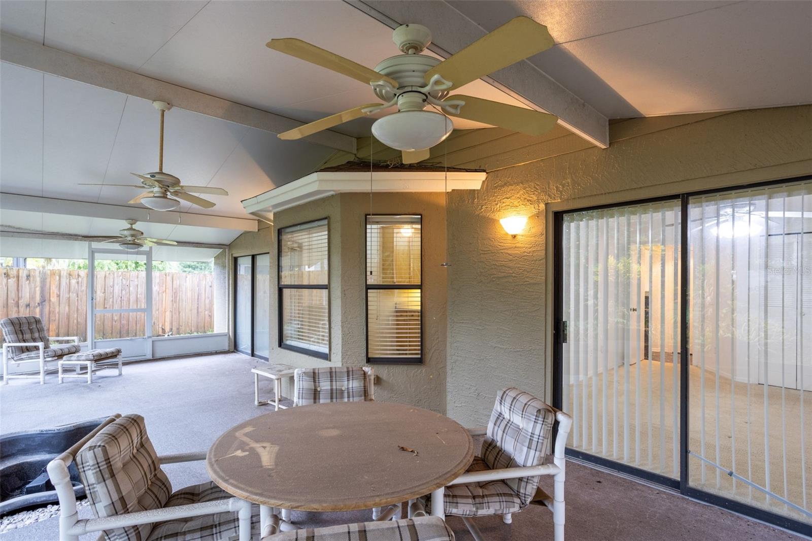 Image 21 of 24 For 3007 Ash Park Point