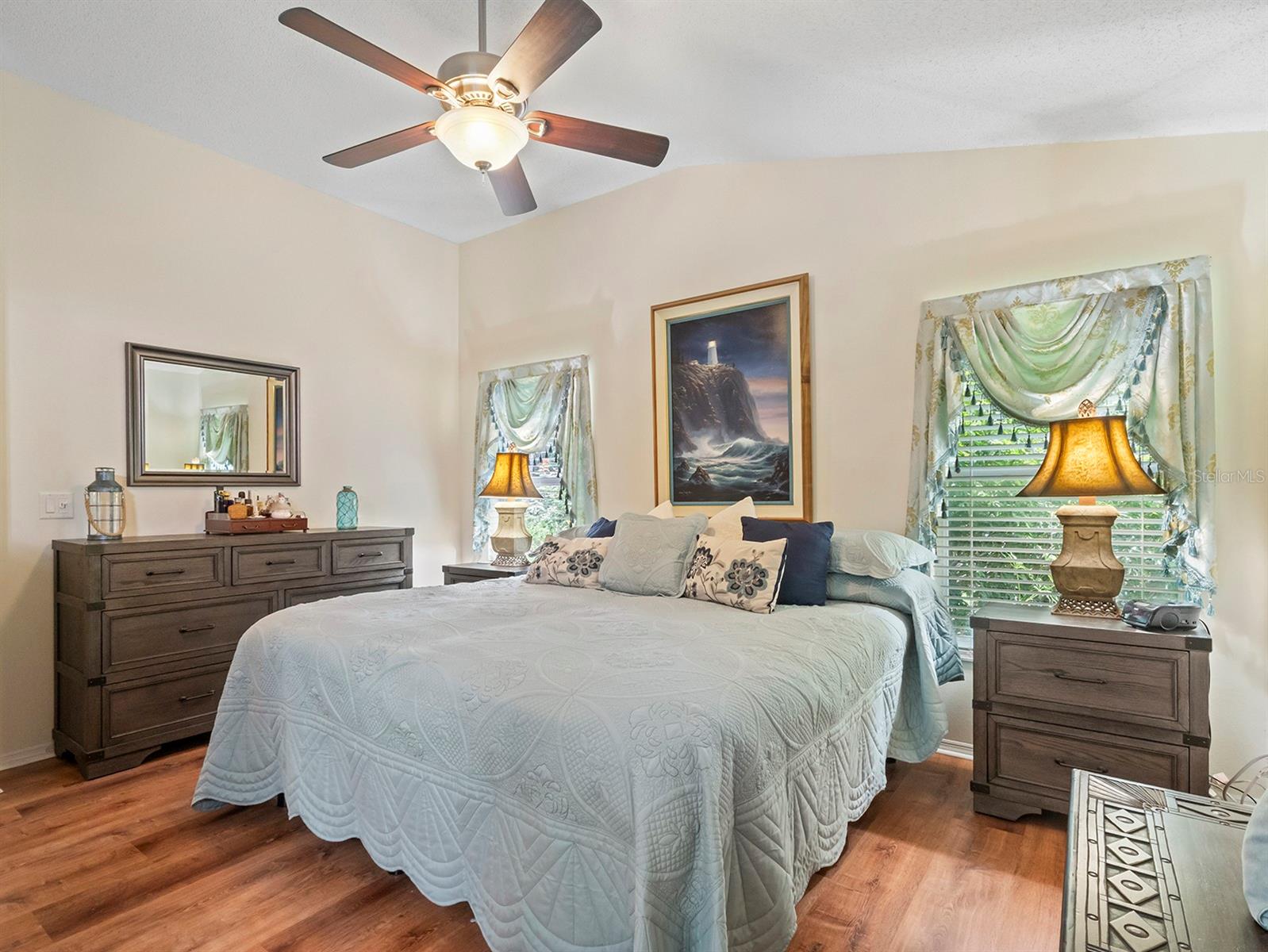 Image 15 of 29 For 1427 Whitehall Boulevard