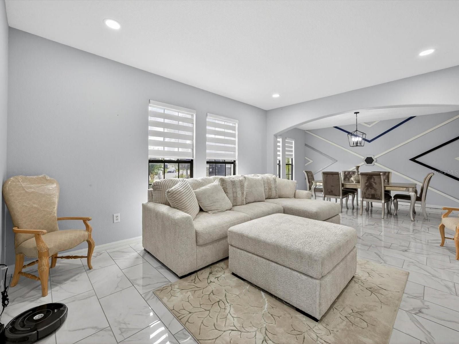 Image 12 of 67 For 1563 Angler Avenue