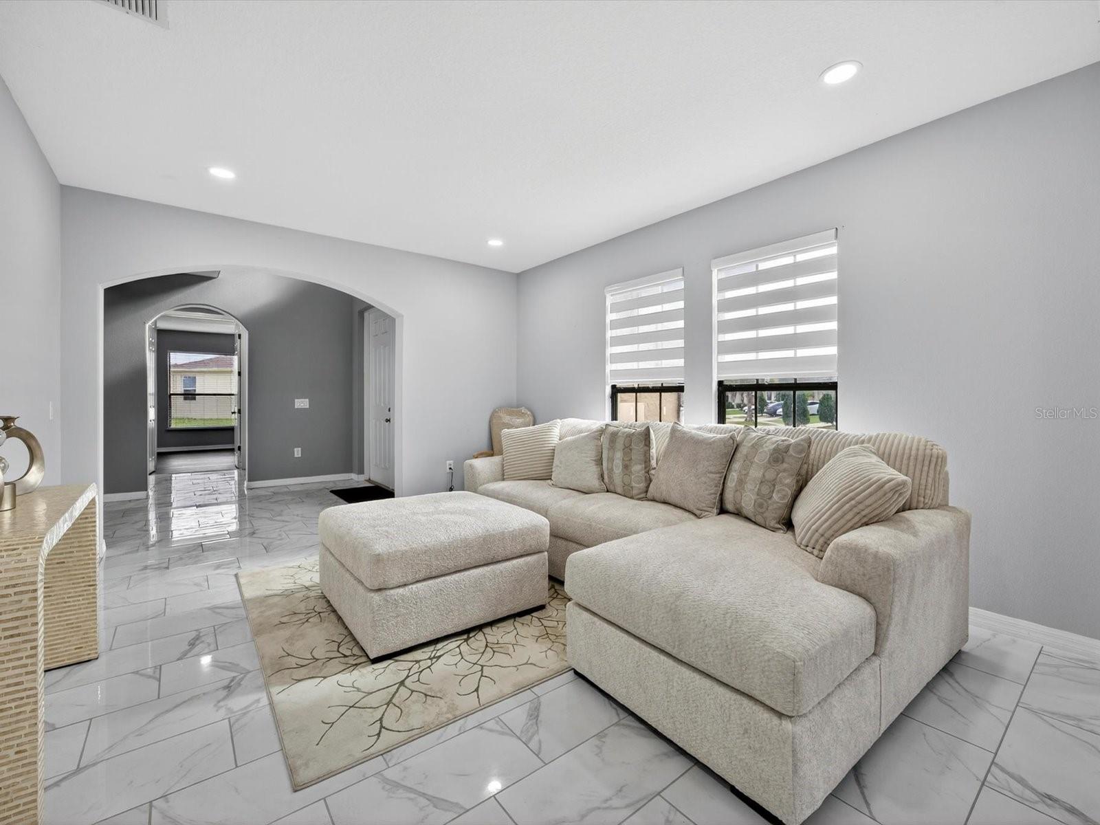 Image 13 of 67 For 1563 Angler Avenue