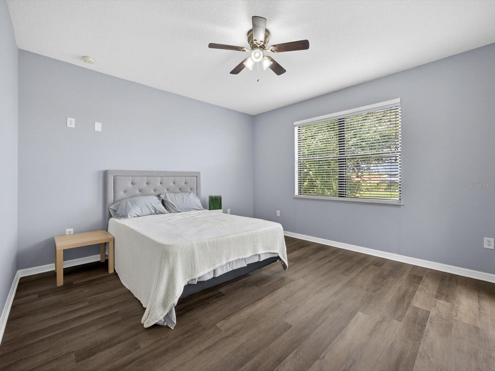 Image 35 of 67 For 1563 Angler Avenue