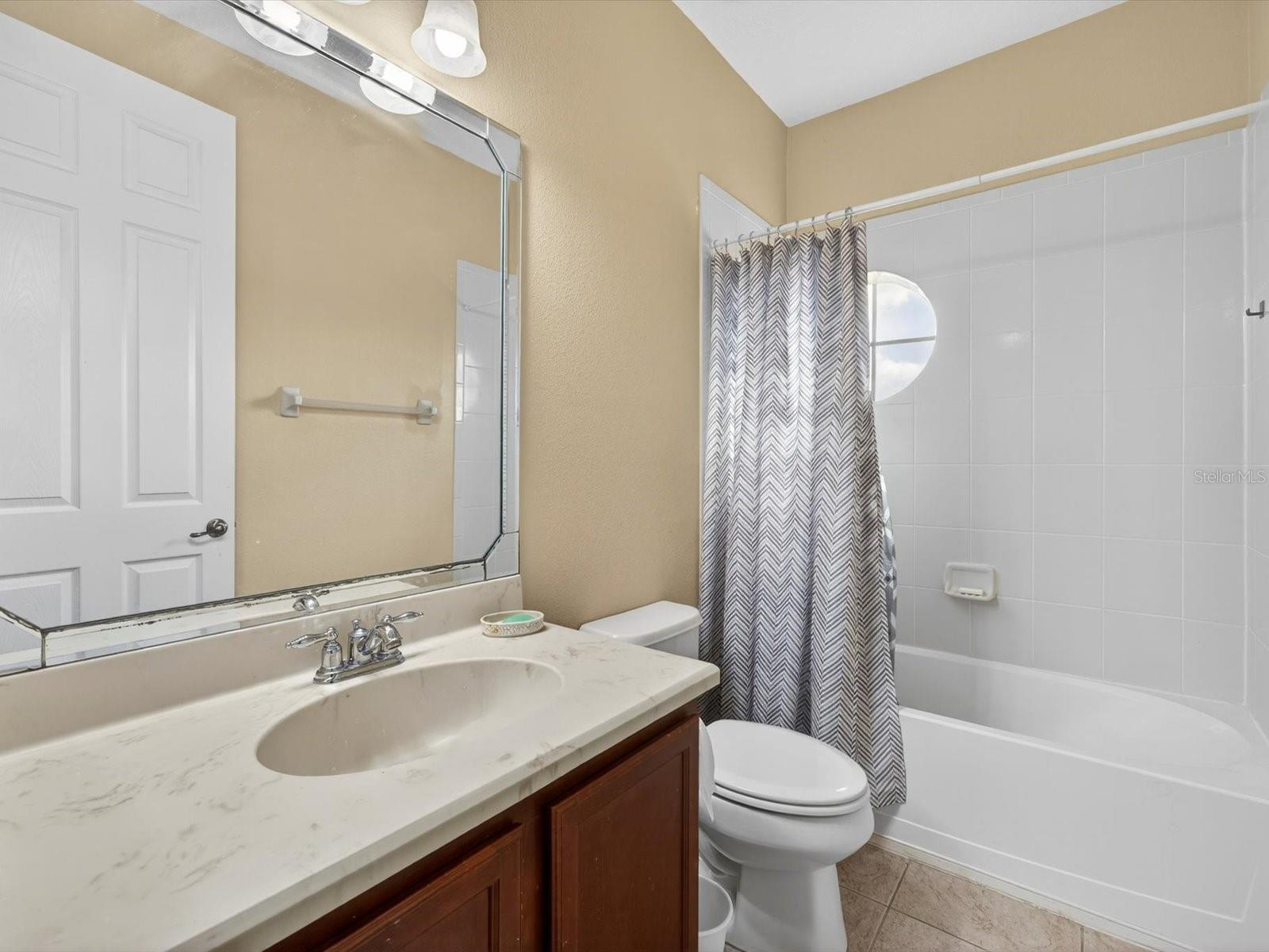 Image 47 of 67 For 1563 Angler Avenue