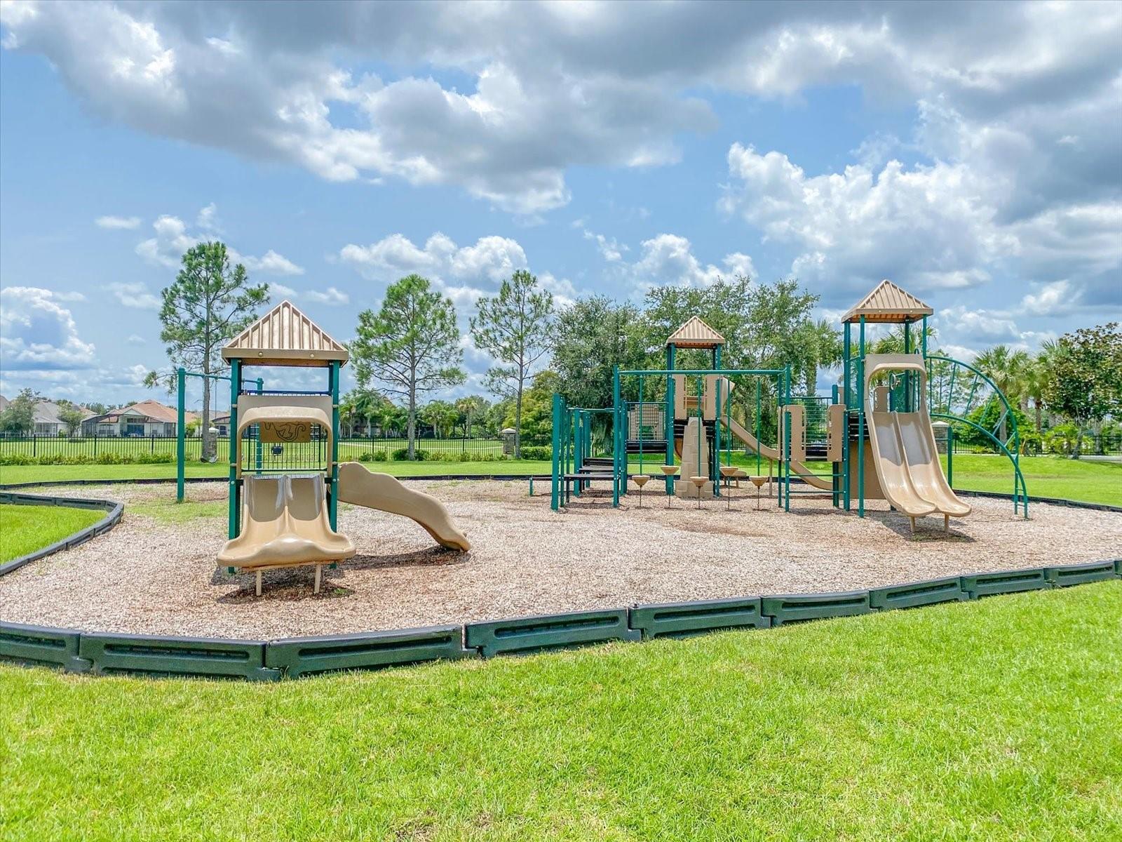 Image 64 of 67 For 1563 Angler Avenue