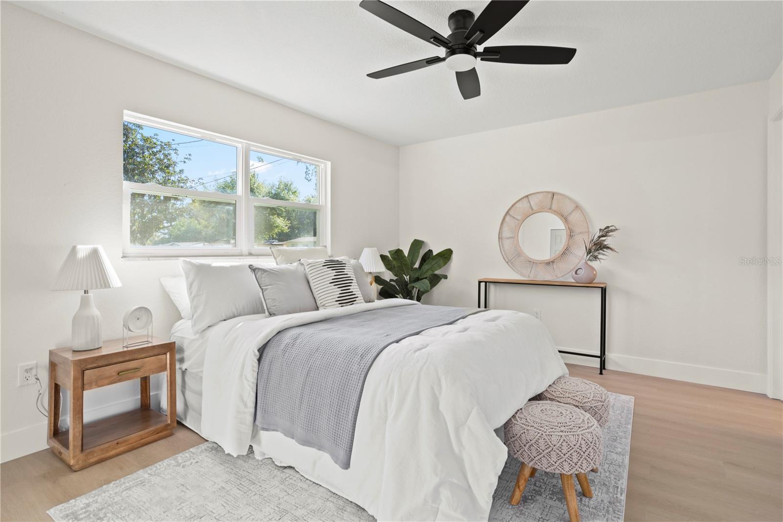 Image 11 of 27 For 1201 Bear Lake Road