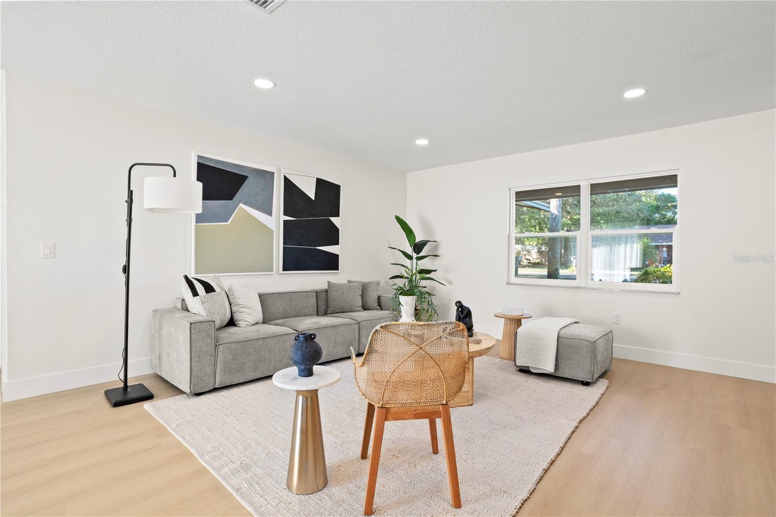 Image 5 of 27 For 1201 Bear Lake Road