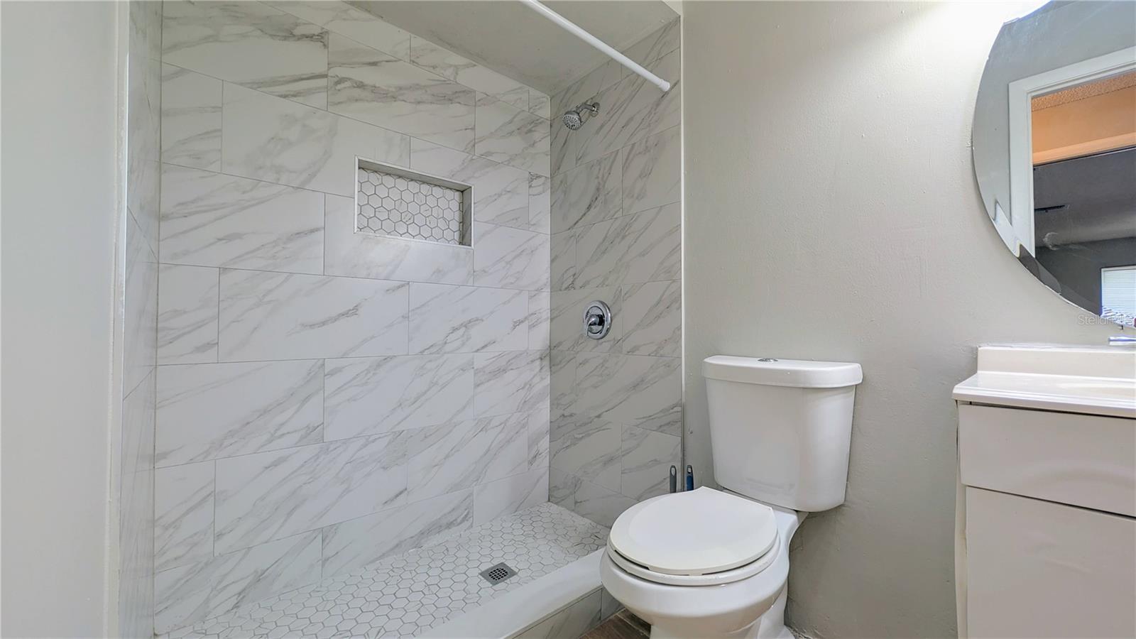 Image 8 of 8 For 2273 Menomonee Court 2273