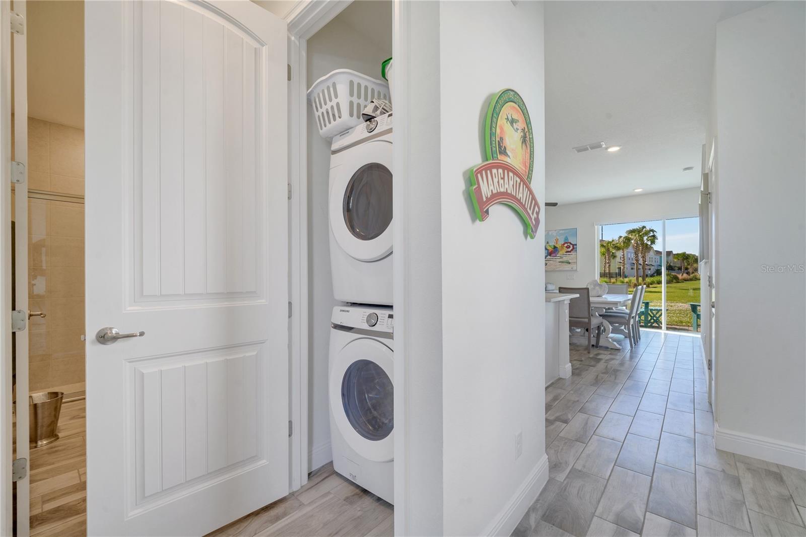 Image 10 of 27 For 2958 Castaway Lane
