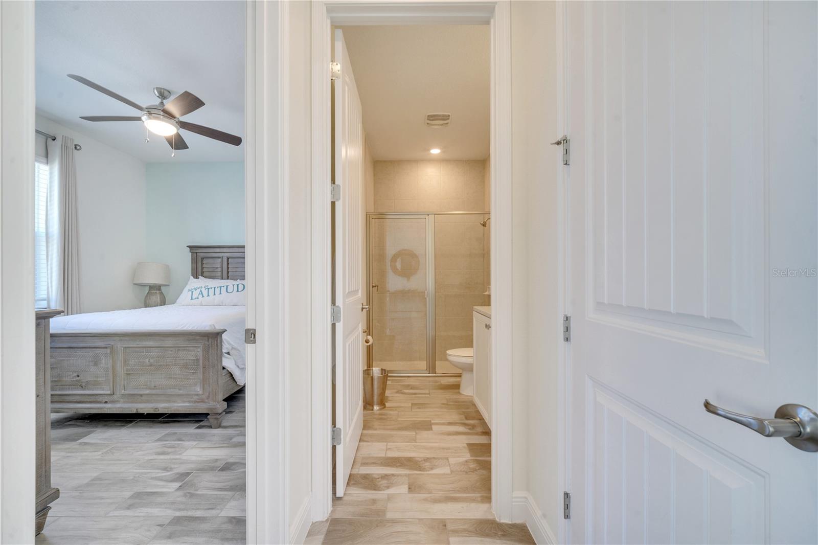 Image 15 of 27 For 2958 Castaway Lane