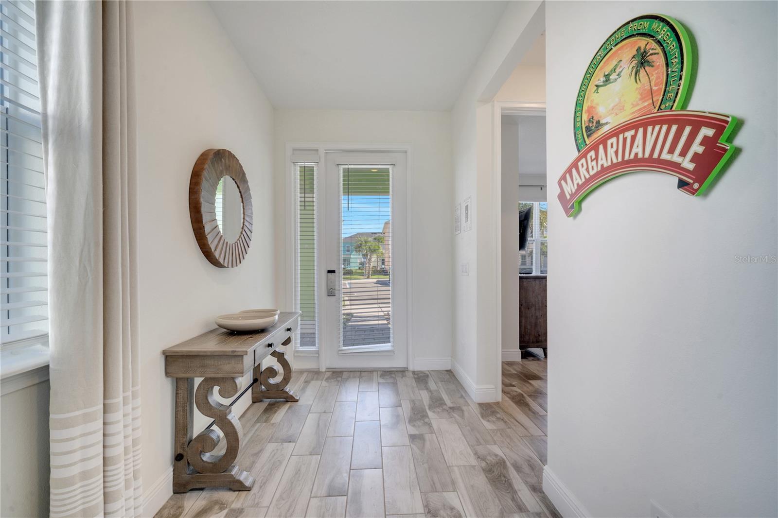 Image 17 of 27 For 2958 Castaway Lane