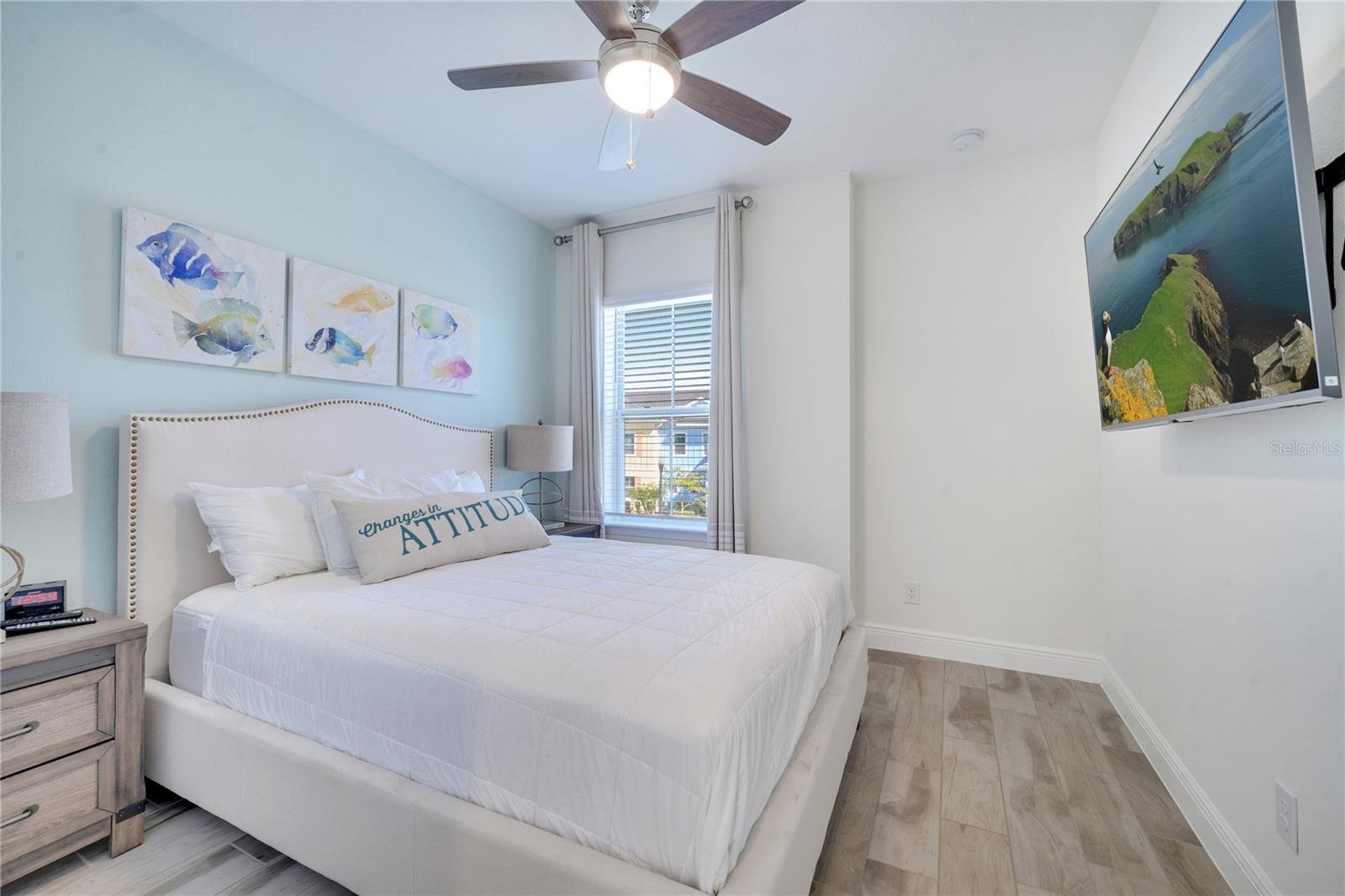Image 18 of 27 For 2958 Castaway Lane