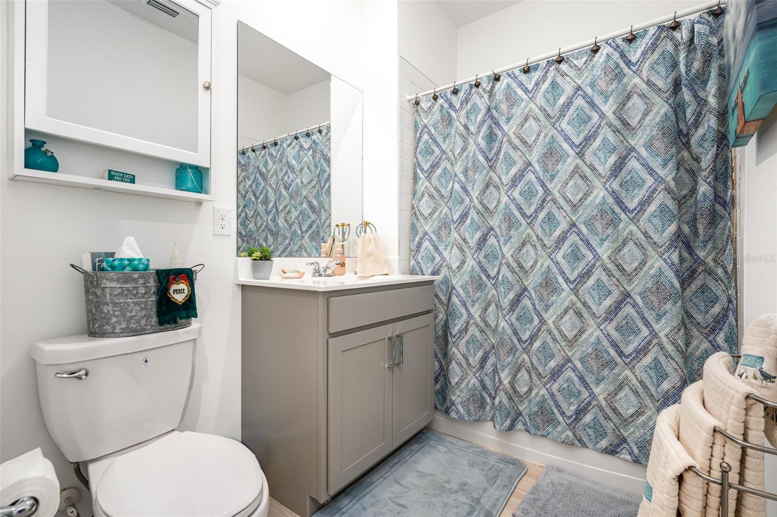 Image 21 of 30 For 2047 Cerulean Drive Nw