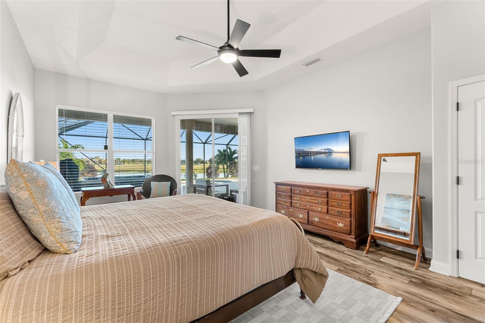 Image 29 of 80 For 3421 Gatlin Drive