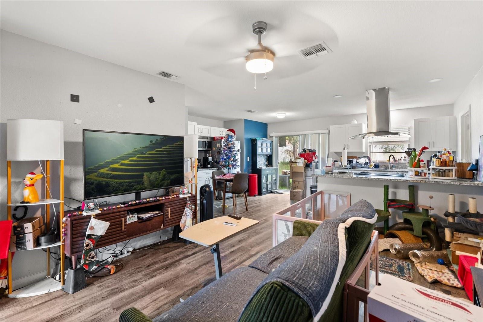 Image 6 of 26 For 4638 Marbello Boulevard