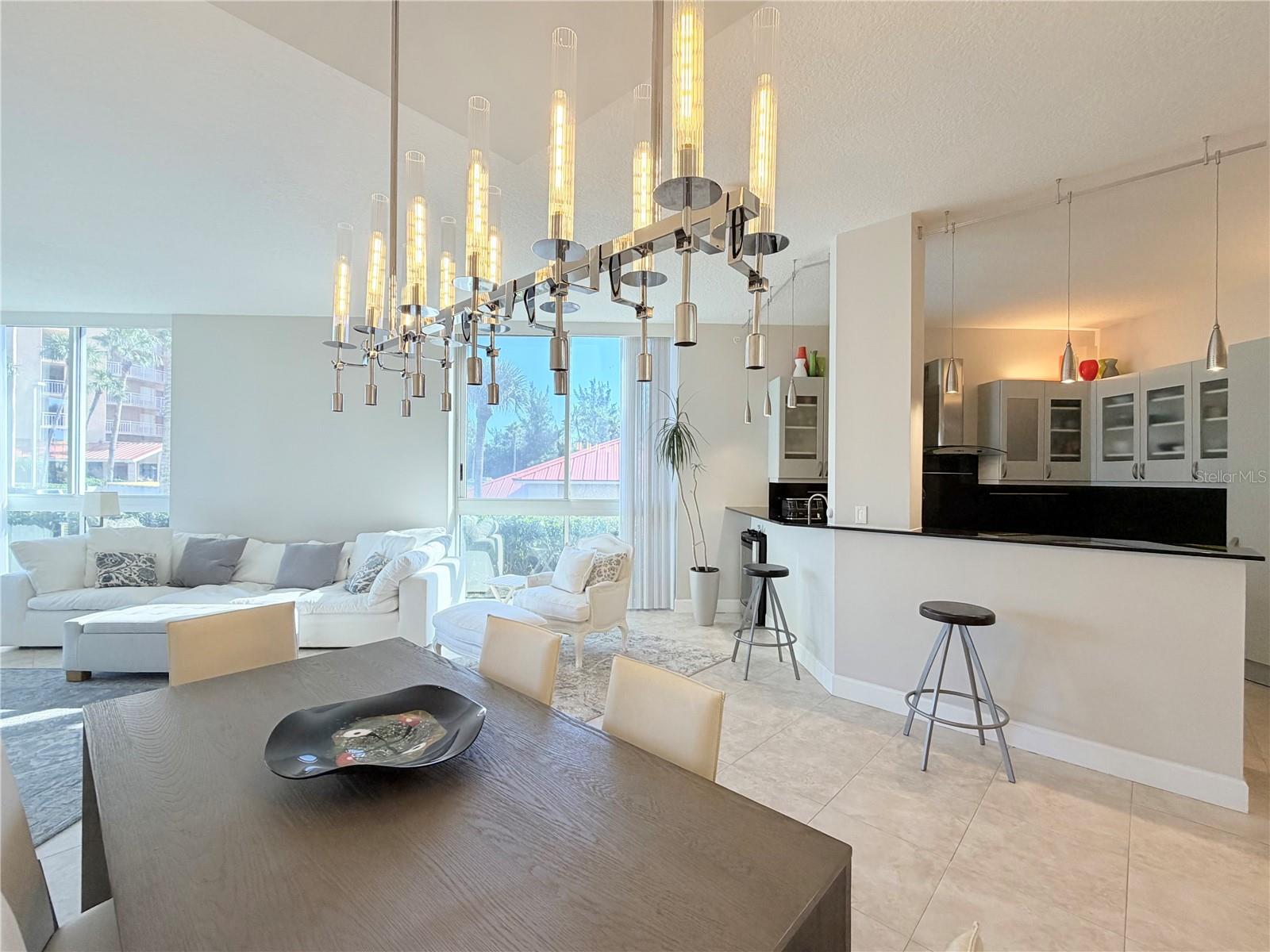 Image 13 of 73 For 3880 Highway A1a  104