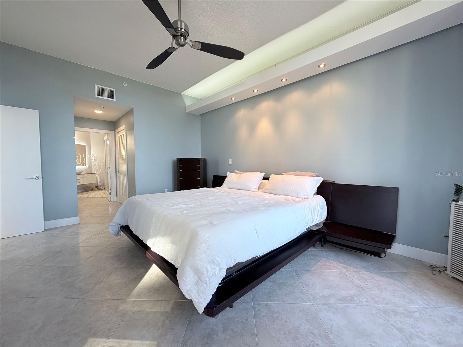 Image 27 of 73 For 3880 Highway A1a  104