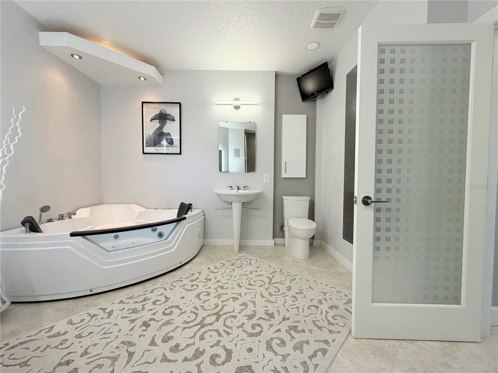 Image 32 of 73 For 3880 Highway A1a  104