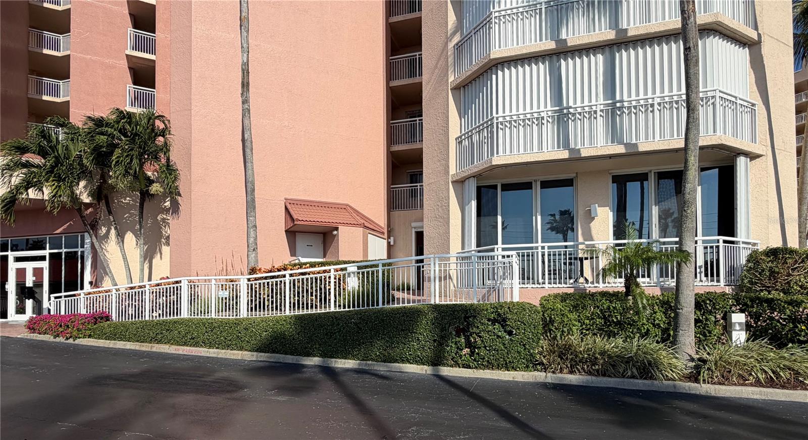 Image 44 of 73 For 3880 Highway A1a  104