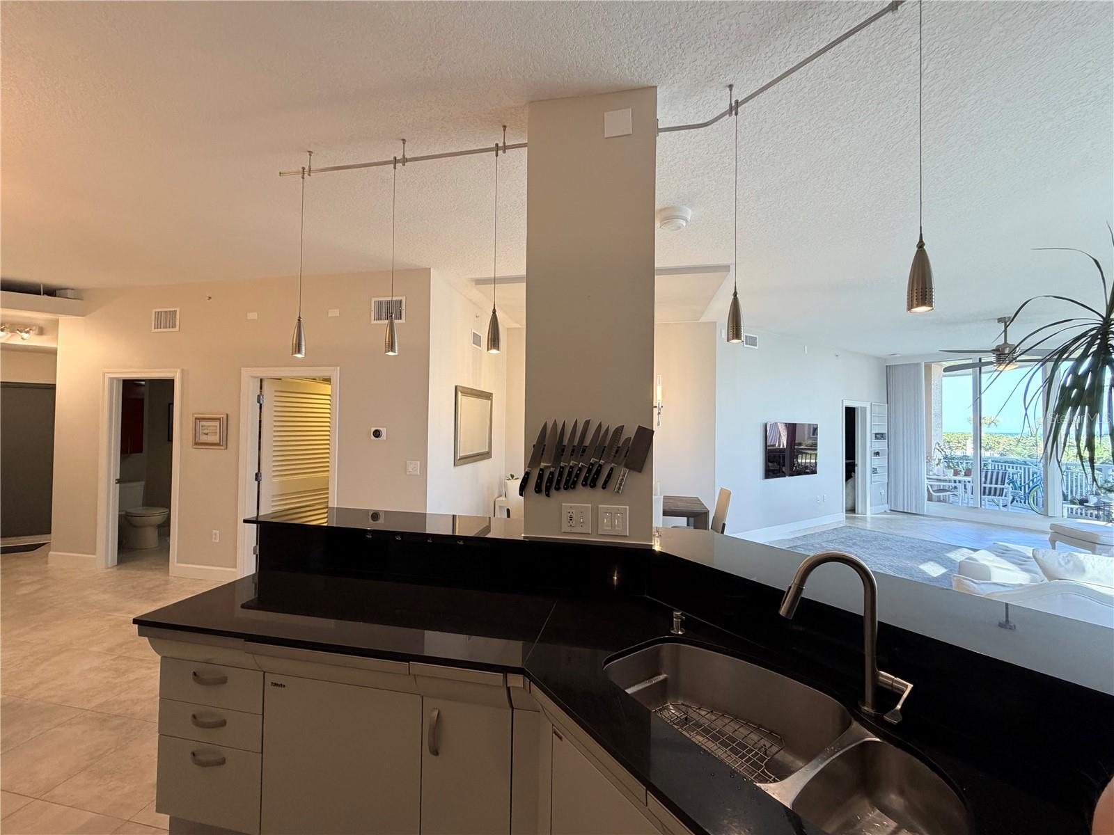 Image 45 of 73 For 3880 Highway A1a  104