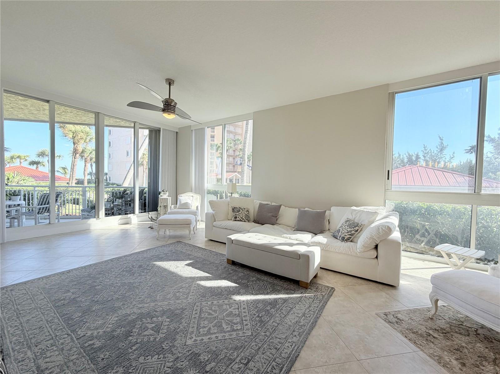 Image 5 of 73 For 3880 Highway A1a  104