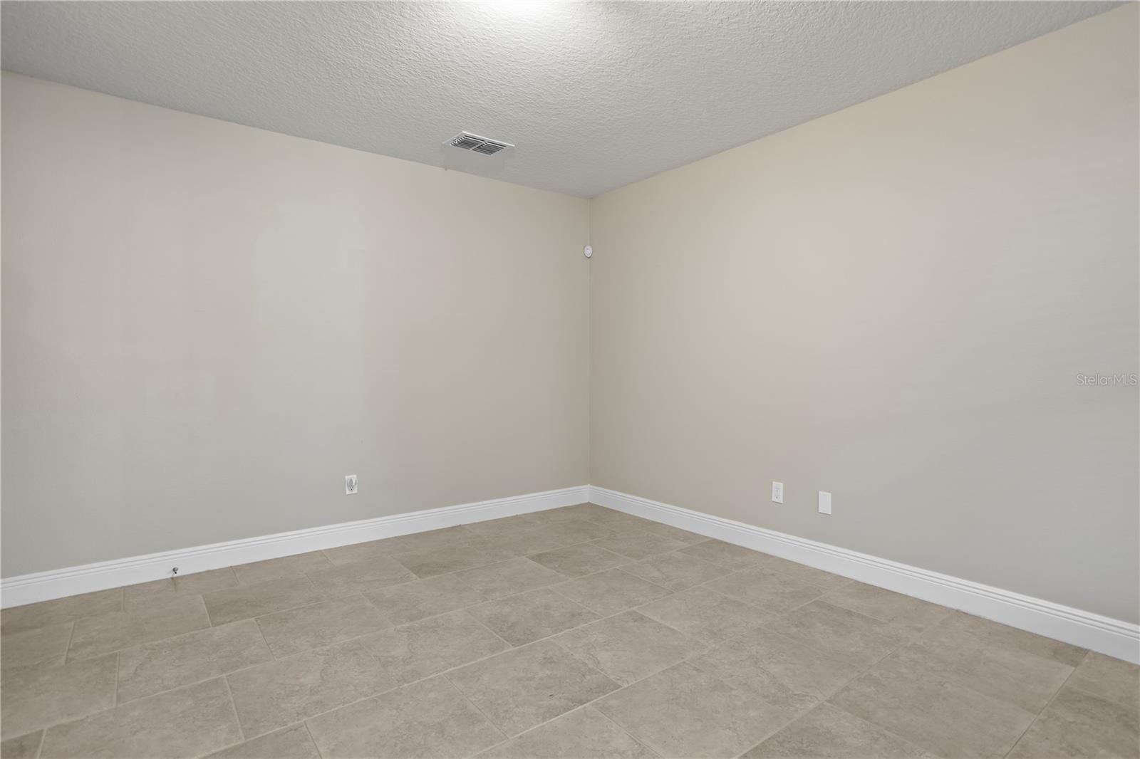 Image 9 of 53 For 10774 Sunset Ridge Lane