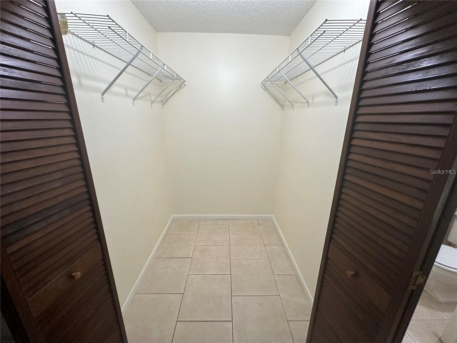 Image 7 of 17 For 600 Cranes Way 103