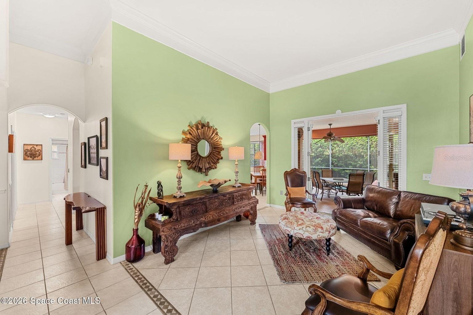 Image 16 of 93 For 324 Tunbridge Drive