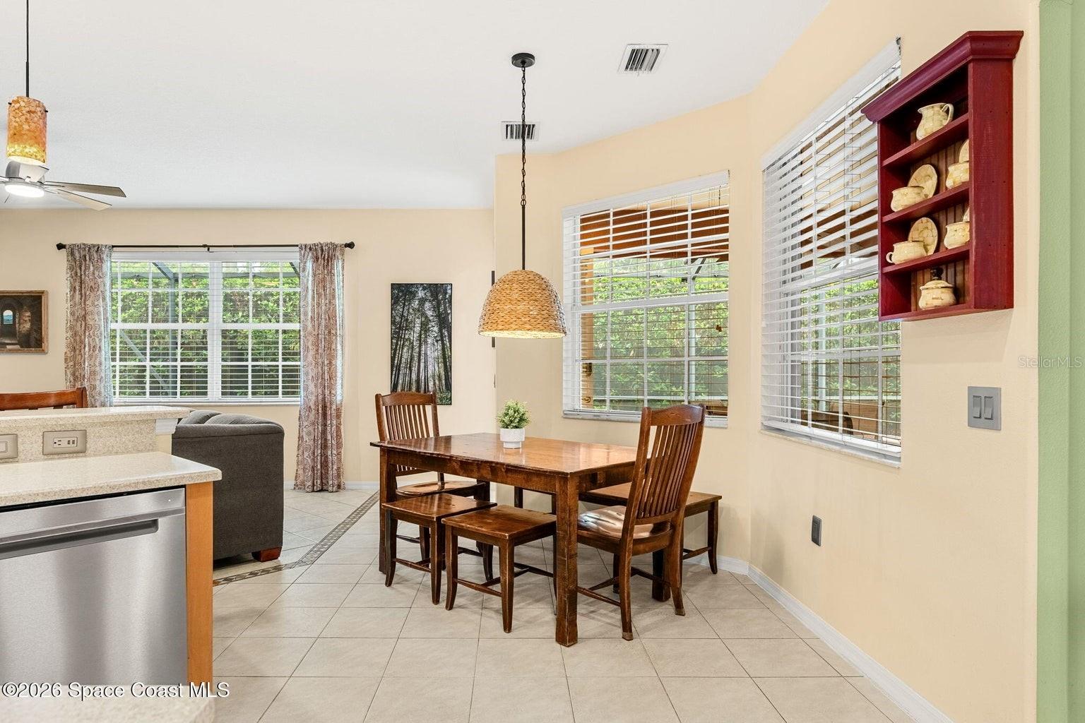 Image 25 of 93 For 324 Tunbridge Drive