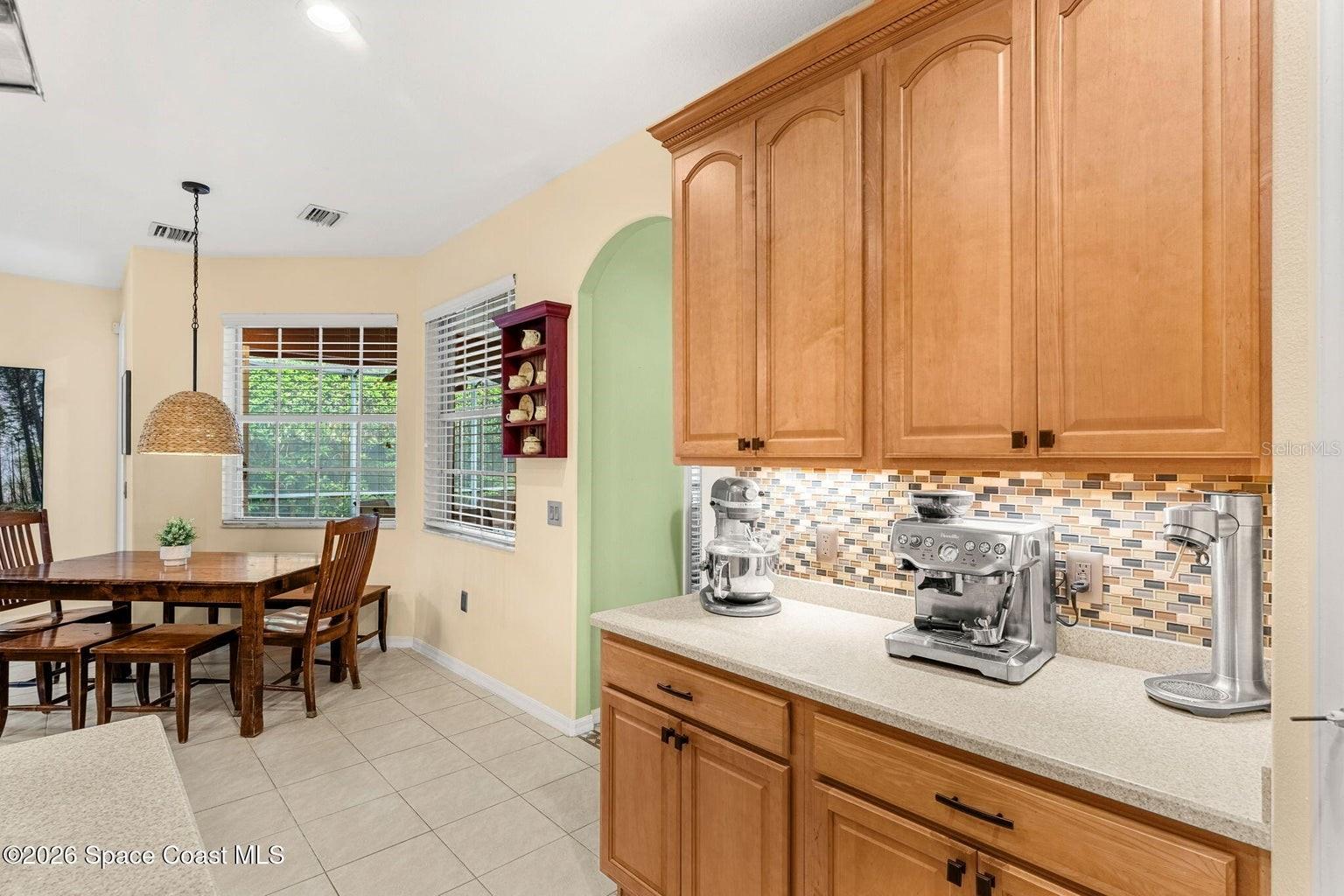 Image 26 of 93 For 324 Tunbridge Drive