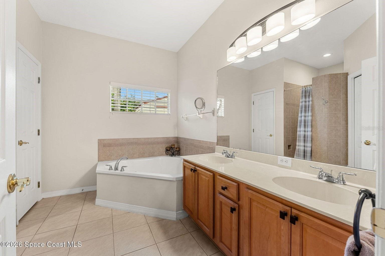 Image 39 of 93 For 324 Tunbridge Drive