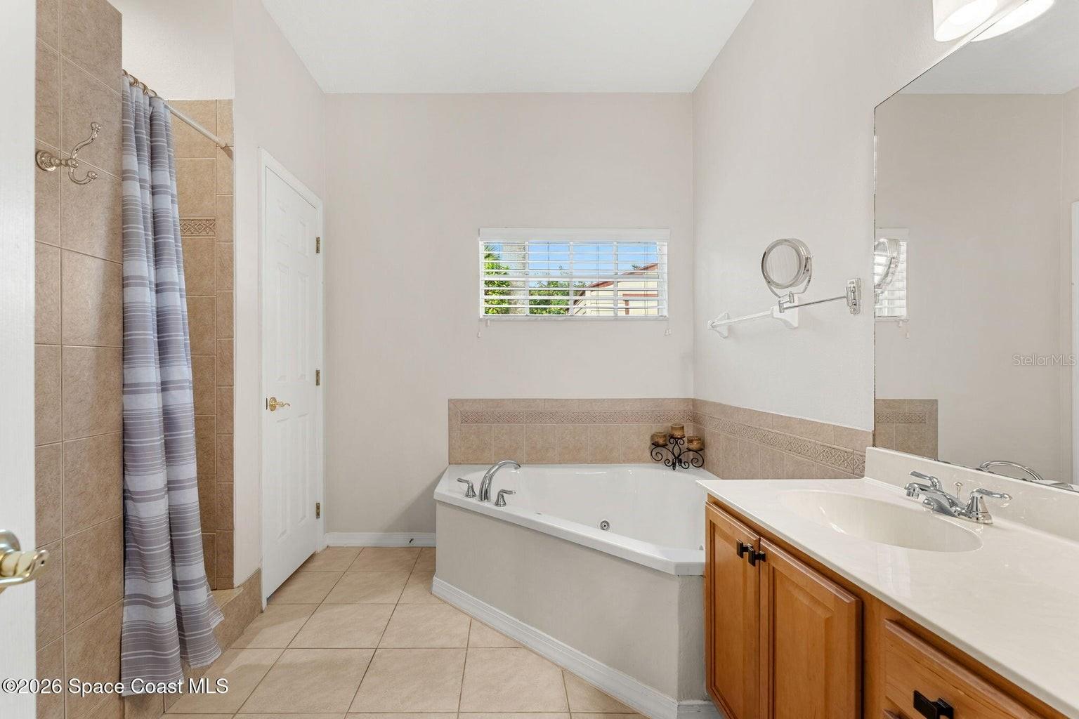 Image 40 of 93 For 324 Tunbridge Drive