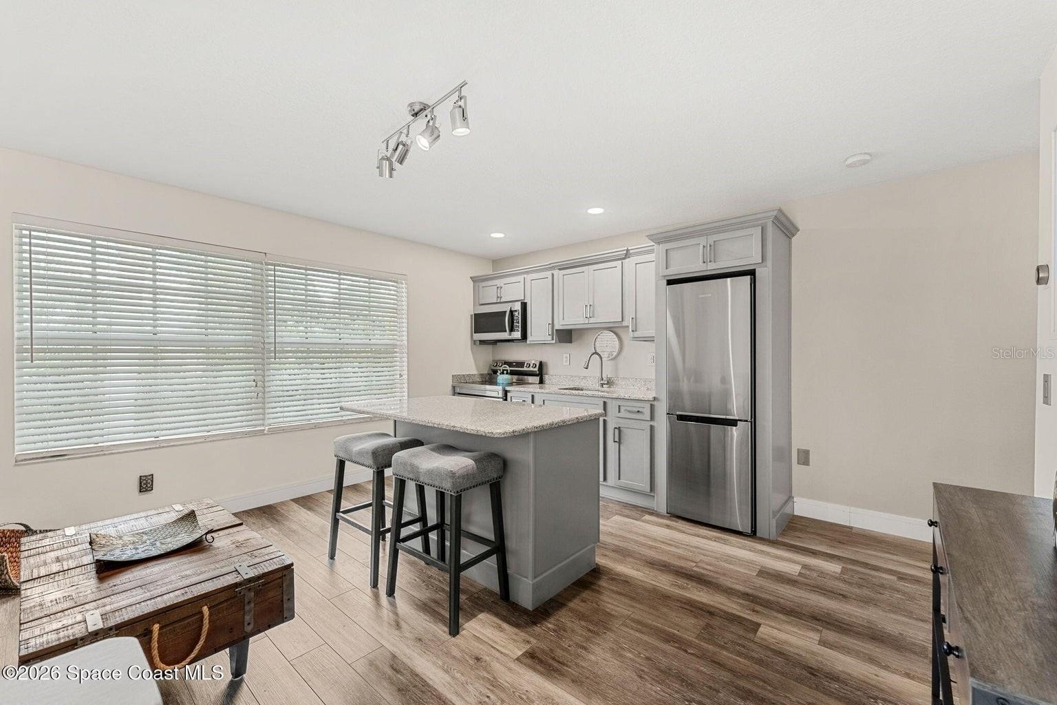 Image 42 of 93 For 324 Tunbridge Drive