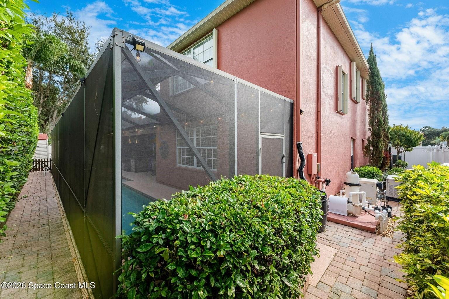 Image 80 of 93 For 324 Tunbridge Drive