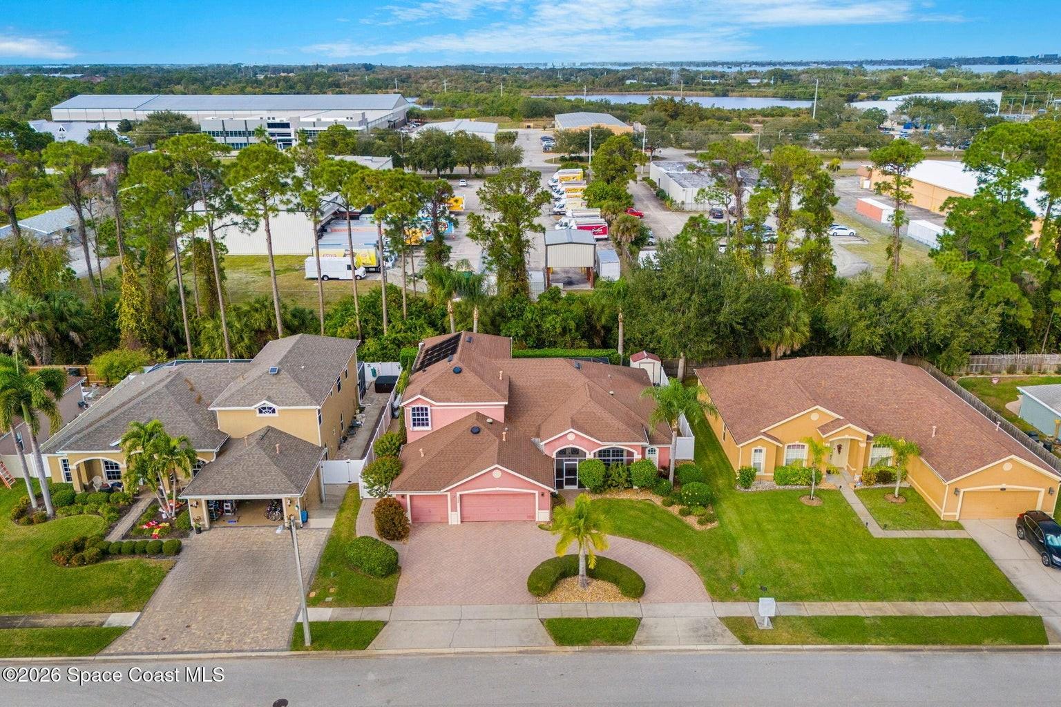 Image 88 of 93 For 324 Tunbridge Drive