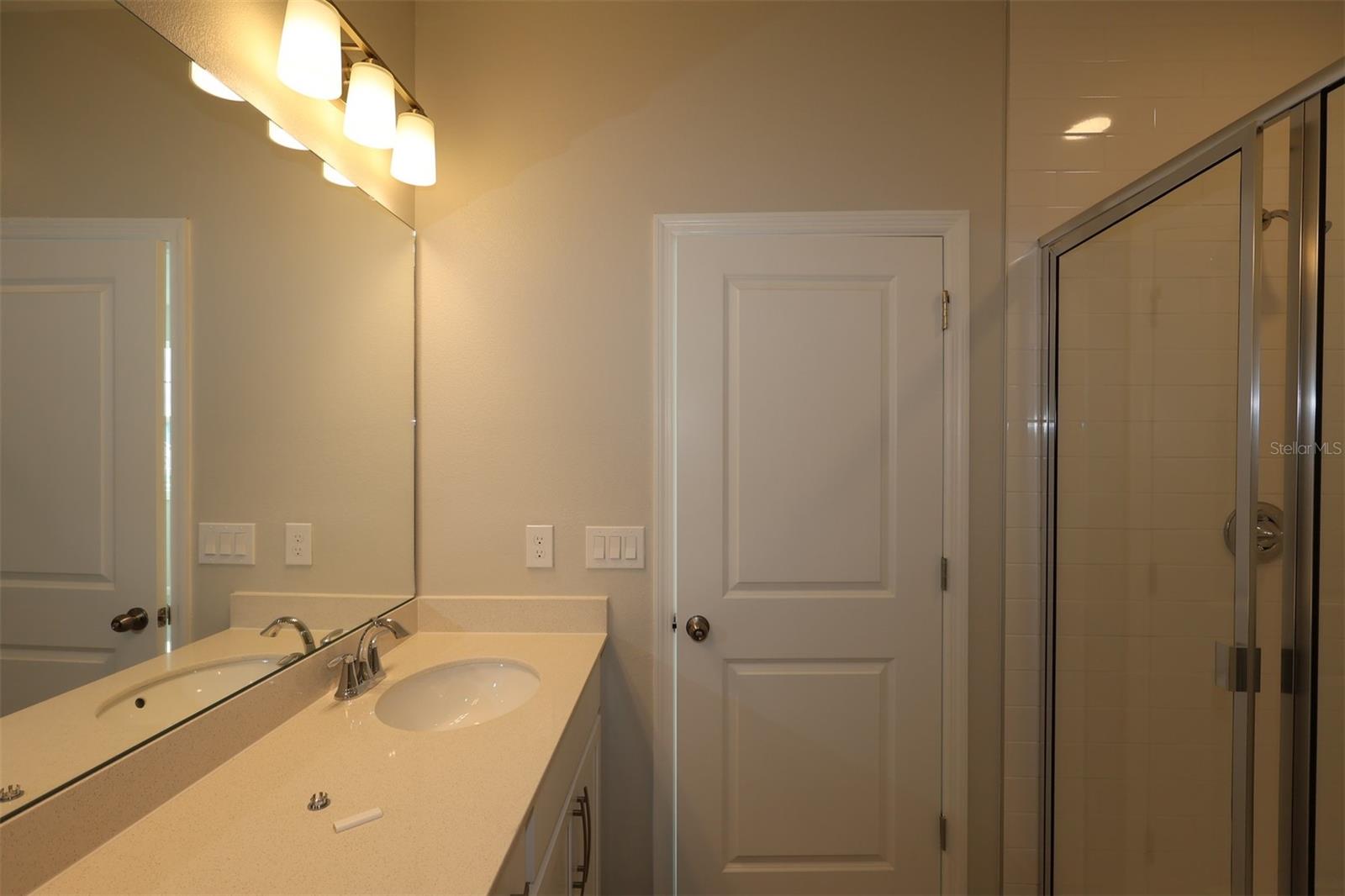 Image 13 of 26 For 1363 Mount Royal Drive