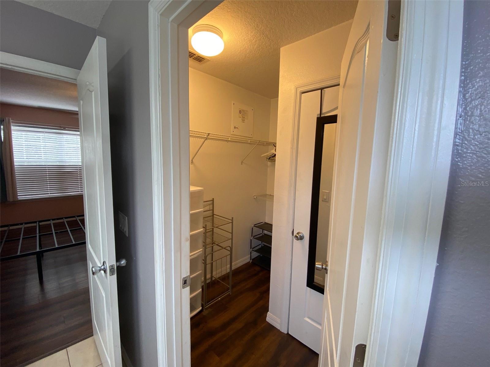 Image 14 of 31 For 4130 Orange Tree Court