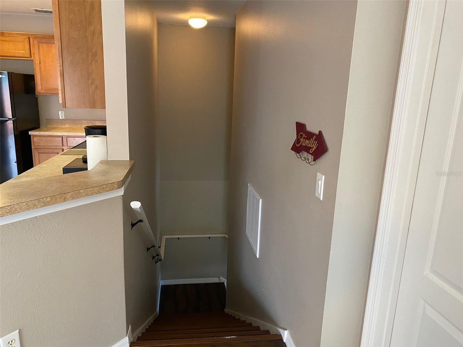 Image 6 of 31 For 4130 Orange Tree Court