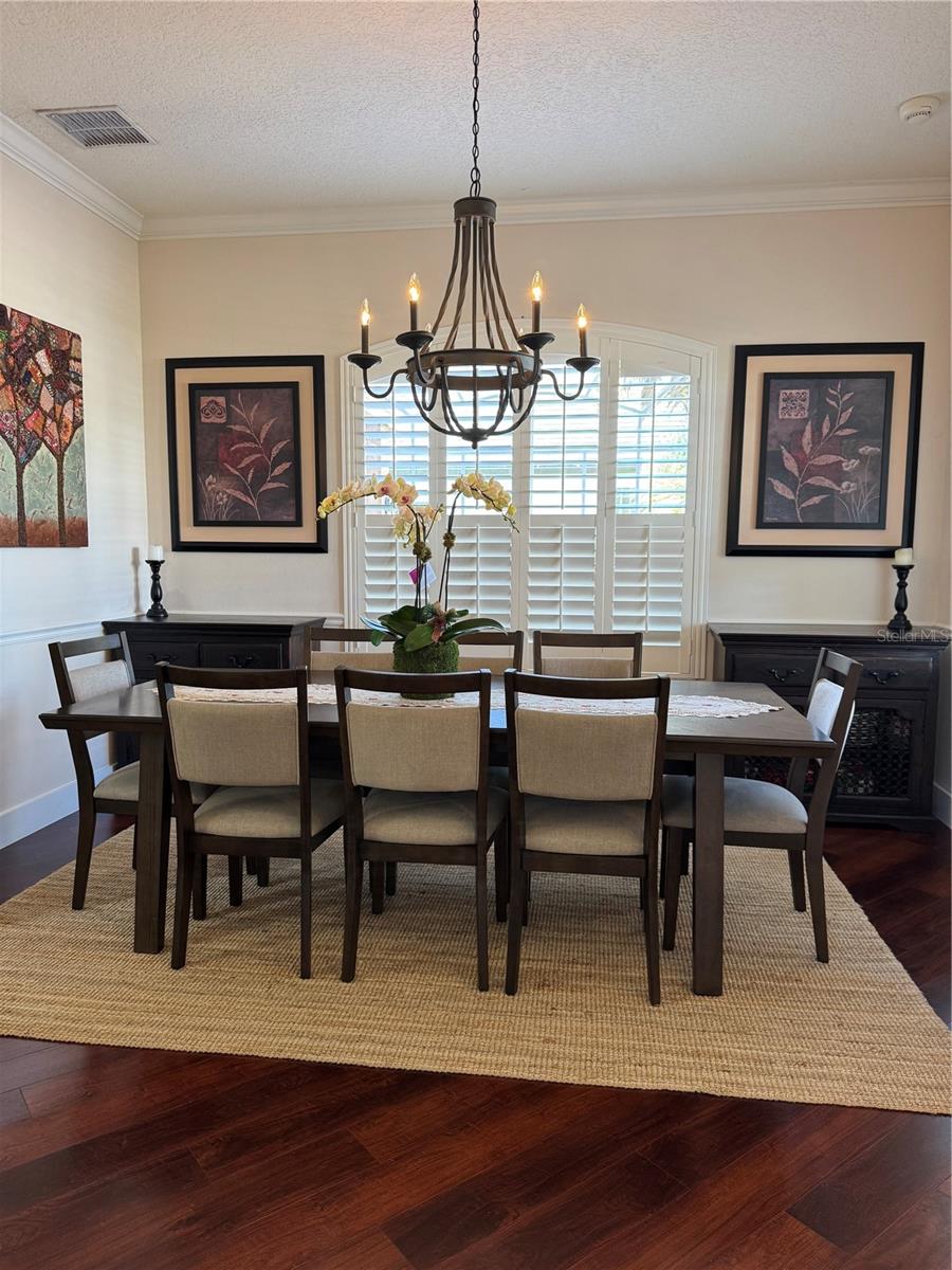 Image 27 of 83 For 1667 Shadowmoss Circle