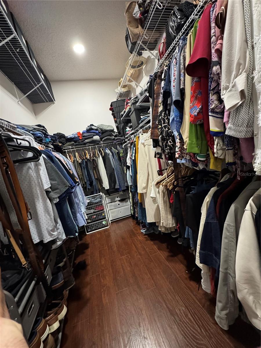 Image 43 of 83 For 1667 Shadowmoss Circle