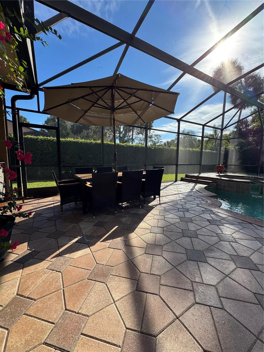 Image 78 of 83 For 1667 Shadowmoss Circle