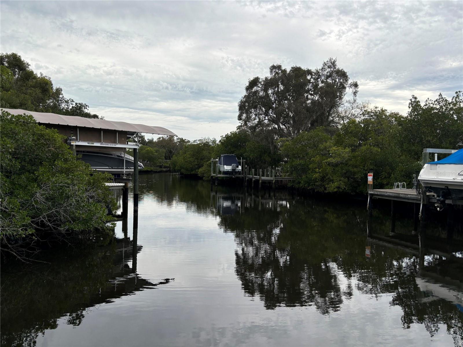 Image 7 of 39 For 805 30th Court E