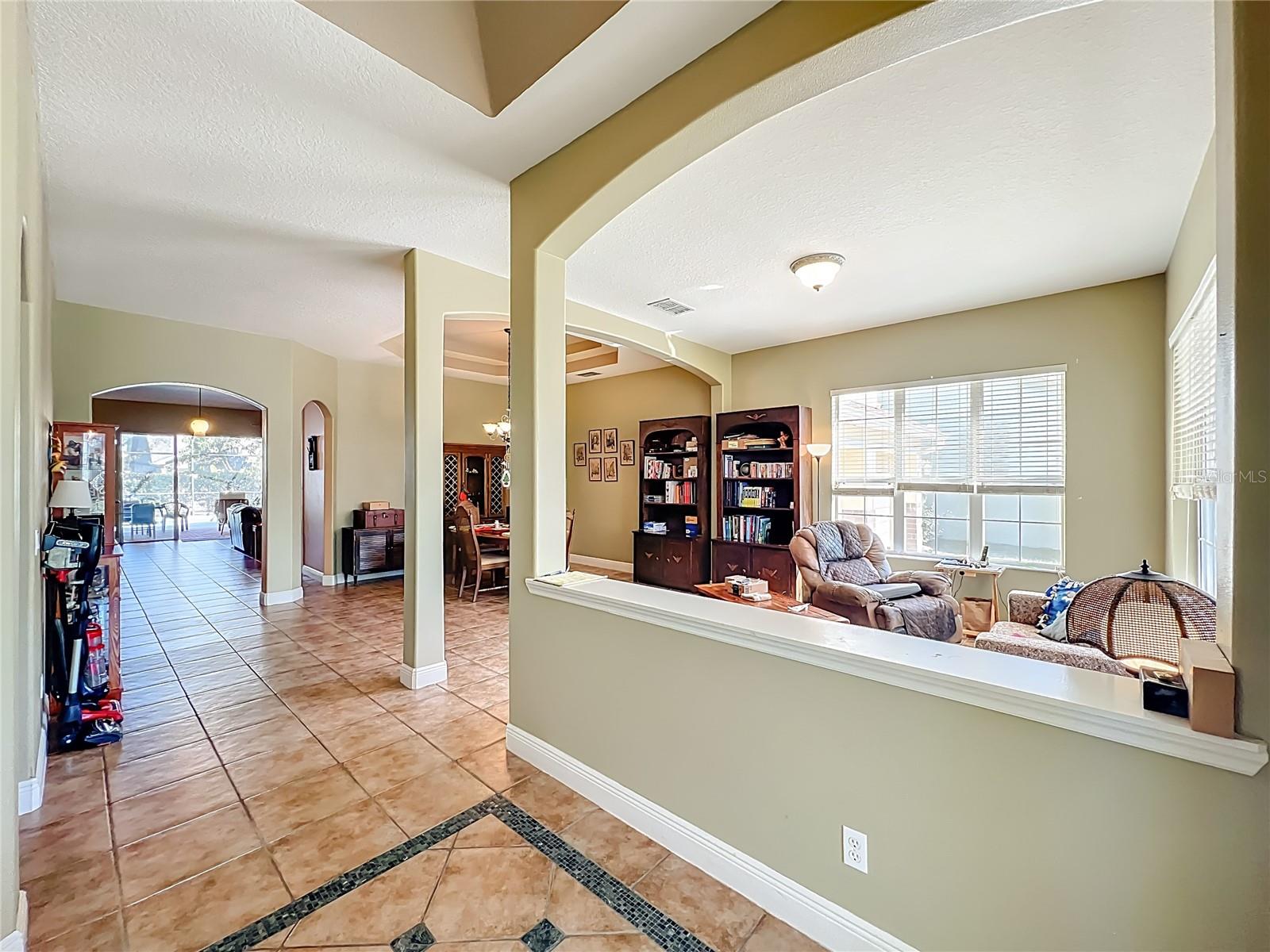 Image 5 of 61 For 14521 Mailer Boulevard