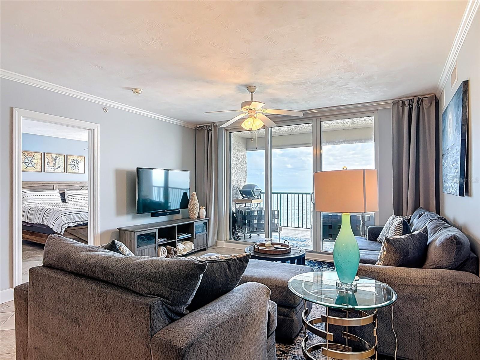 Image 17 of 63 For 3315 Atlantic Avenue 1806