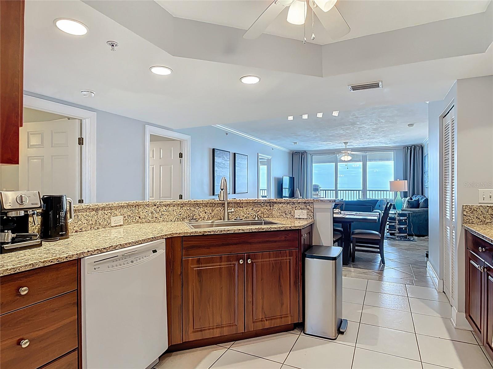 Image 9 of 63 For 3315 Atlantic Avenue 1806