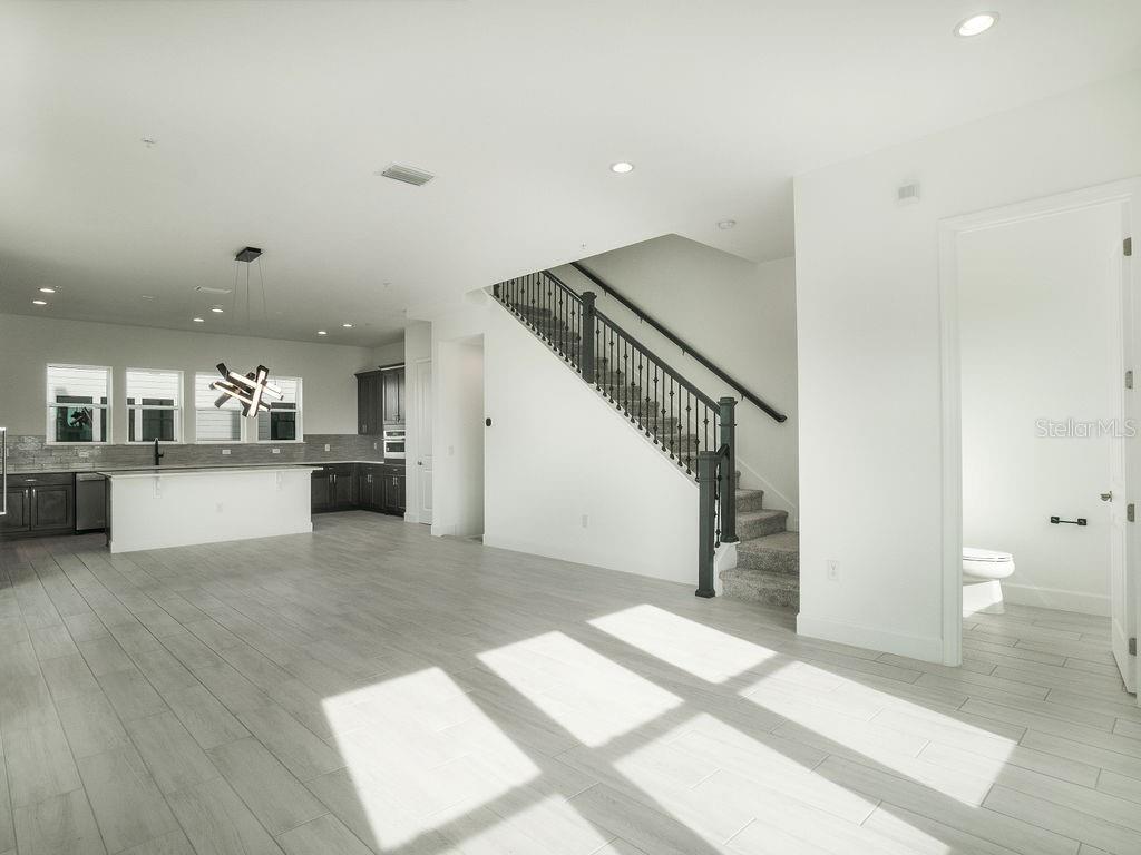 Image 11 of 35 For 2050 Packing District Way