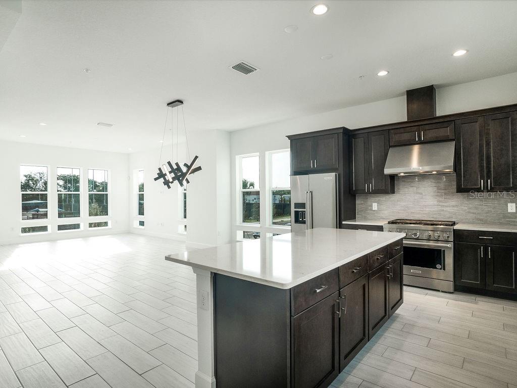 Image 12 of 35 For 2050 Packing District Way