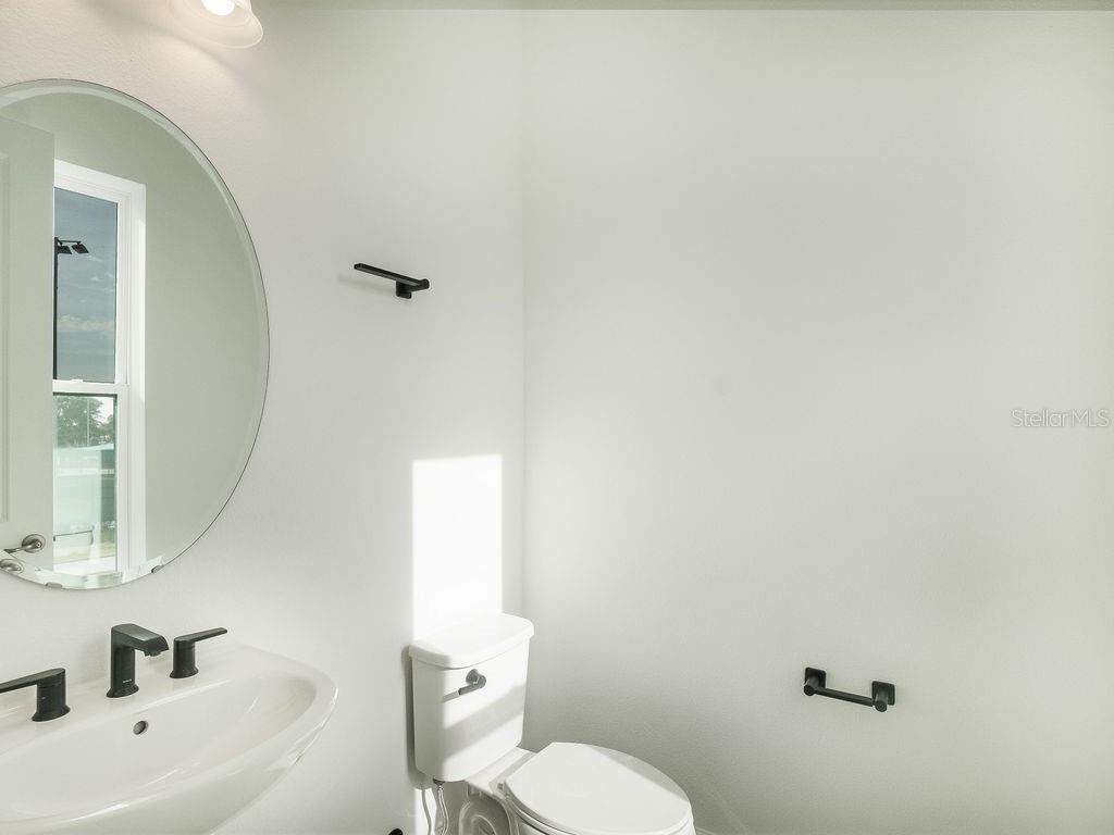 Image 14 of 35 For 2050 Packing District Way