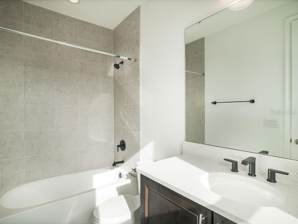 Image 15 of 35 For 2050 Packing District Way