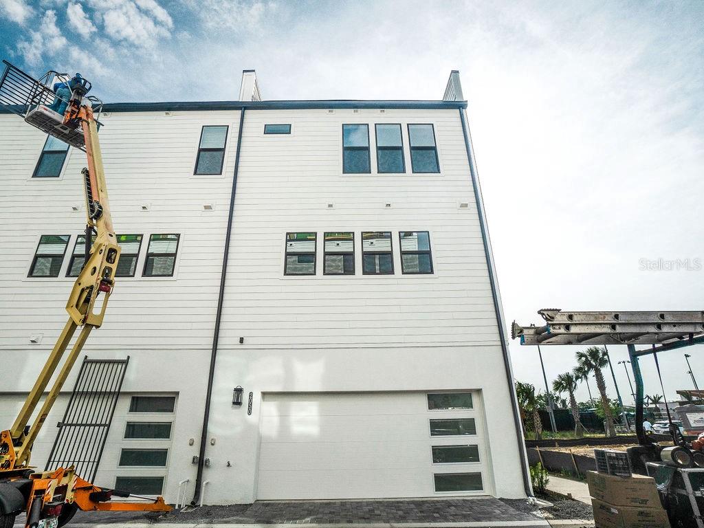 Image 24 of 35 For 2050 Packing District Way