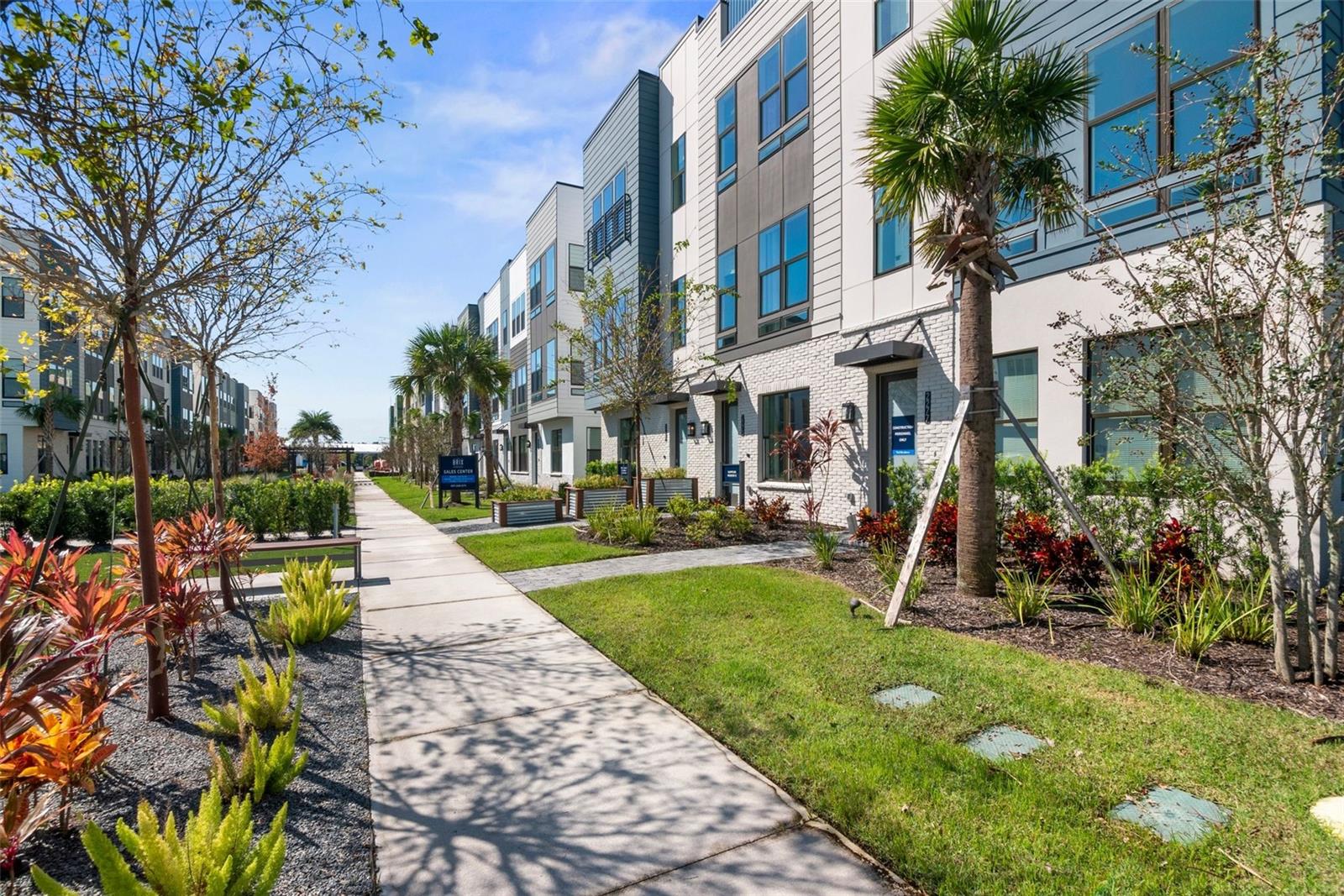 Image 32 of 35 For 2050 Packing District Way